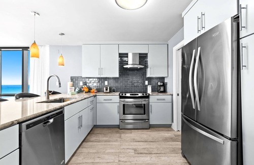 Destin Condo | Emerald Towers 104, Hosted by Scenic Stays!
