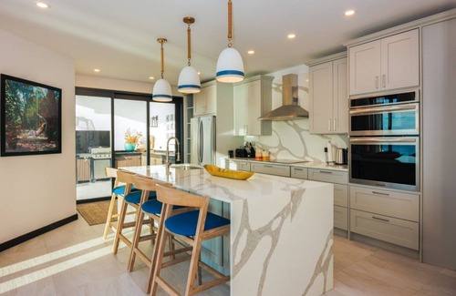 Fryes Beach Resort | Emerald View - Four Bedroom Resort, Sleeps 8