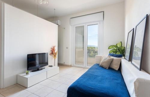 Torre Grande Apartment | Emerald Wave - House on the beach with pool