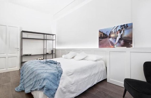 Old Town House | Emilia Suite Express