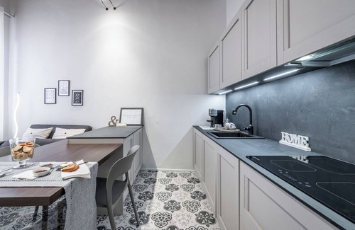 Old Town Bed & Breakfast | EMILIA SUITE PALACE