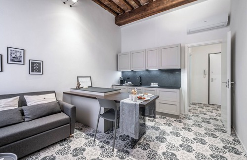 Old Town Bed & Breakfast | EMILIA SUITE PALACE