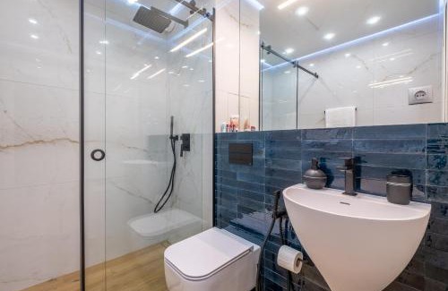 Vitosha District Apartment | Emirates Lux Apartment and Parking