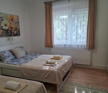 Vecses Apartment | Emma Apartman