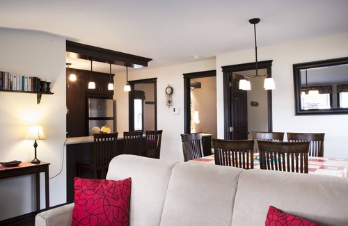 Sainte-Lucie-des-Laurentides Cabin | emme Chalets