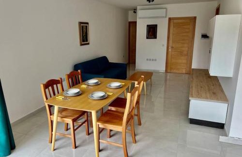 Msida Apartment | Emmnic 5
