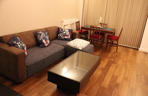 Peninsula Apartment | Empire Apartment 02 North Grenwich London