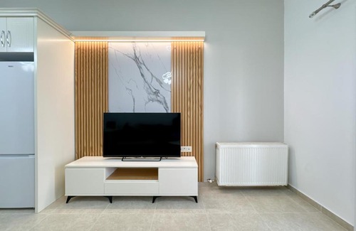 Nea Michaniona Apartment | Empire Apartment 3