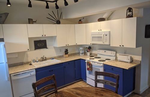 Silverton House | Empire House - Newly Remodeled Home