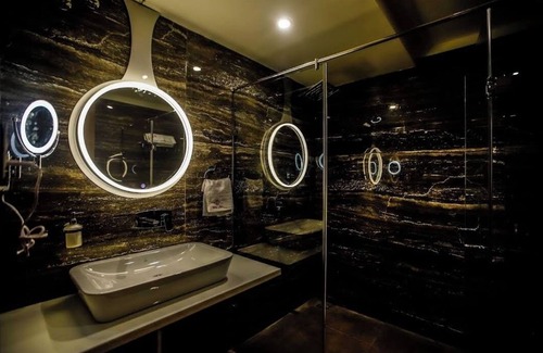 Amravati Hotel | EMPIRE STAY