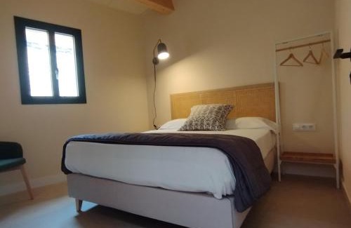 Peratallada Hotel | Emporda Habitaciones