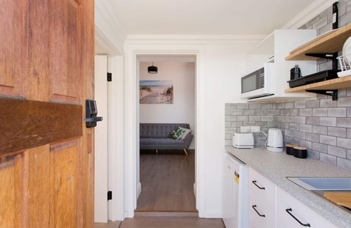 White Gum Valley Apartment | Emu at White Gum Lodge