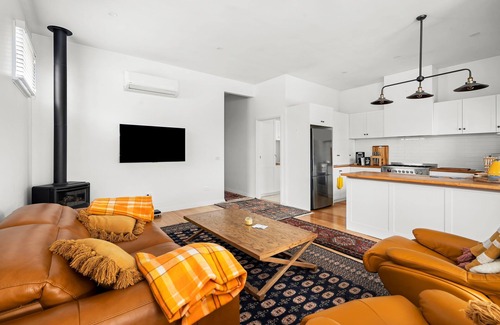 East Geelong House | Emu Nest at East Geelong