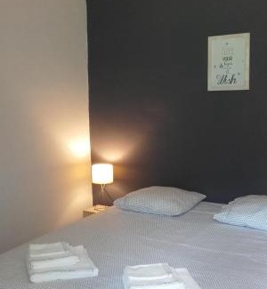 Saint-Julien-des-Points House | En Cevennes,Les gites du Champ Neuf- La maison de Flavie