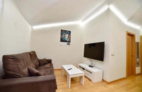 Escaldes-Engordany Apartment | Encantador Atico cerca de Caldea, Molleres HUT 6793