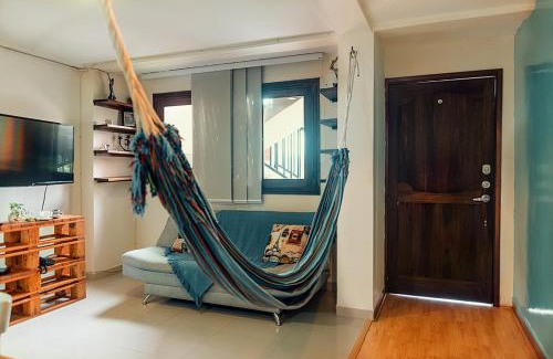 El Tesoro Apartment | Encantador! Con calor de hogar!