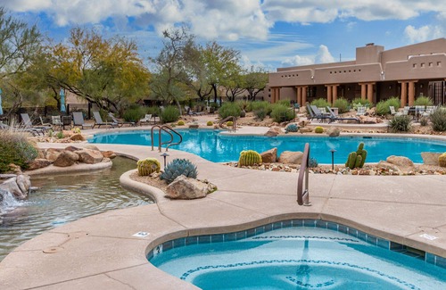Carefree House | Encanto at Carefree Resort Living 1B2B
