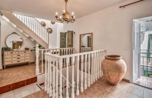 Canillas de Aceituno Bed & Breakfast | Encanto Guesthouse