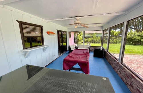 Port Saint Lucie House | Enchanted Pool Home 2/2, Sleeps 6, Pet Friendly, Minutes to the Beach or Stadium