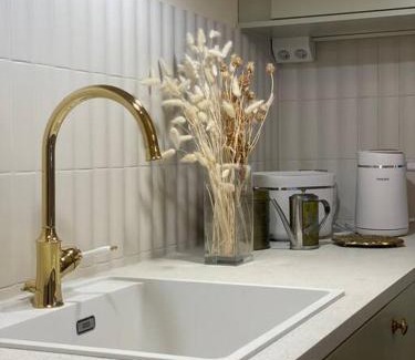 Kallio Apartment | Enchanting 1BR w/King Bed in Unbeatable Location