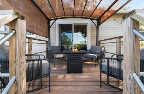 Omaha House | Enchanting 3BR Cottage Close to Downtown