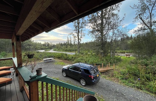 Anchor Point Cabin | Enchanting cabin on the river in charming Anchor Point, AK