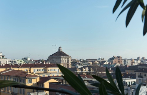 Milan Centre Apartment | Enchanting flat x 3 with terrace Duomo & Fashion Design District