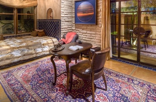 Sky Ranch House | Enchanting Getaway! Indoor And Outdoor Living At It's Finest!!