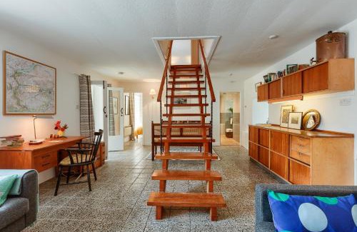 St Fillans House | Enchanting,rustic, Dundurn Mill with stunning views and private river