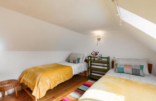 St Fillans House | Enchanting,rustic, Dundurn Mill with stunning views and private river