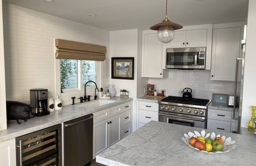 Balboa Peninsula House | Enchanting Single Family Peninsula Point Home just Steps to the Sand