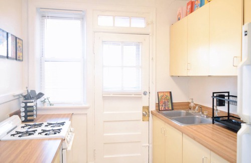 St. Louis Apartment | Enchanting Studio in STL