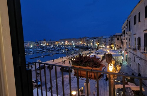 Trani Apartment | Enchanting view of Trani harbor