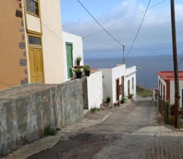 El Tablado House | End of the World