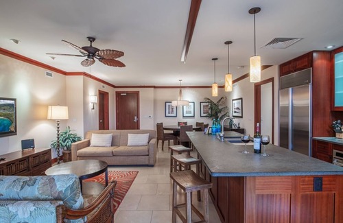 Ko Olina Villa | End Summer in style. Discounted FALL RATES- Poolside Beach Tower - 3 BR/3 BA
