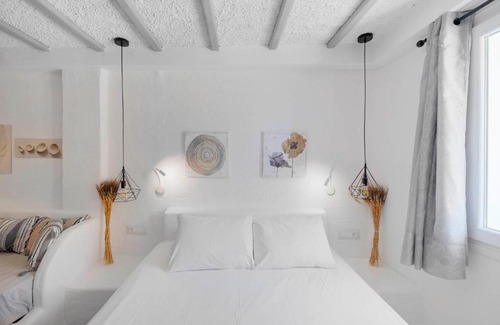 Megas Gialos Apartment | Endless Blue from Syros - Megas Gialos Resort - Suite 1