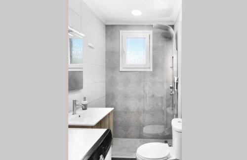 Nea Iraklia House | Endless sea view house