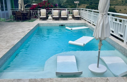 Teagues Bay Villa | 💚 ENDLESS SUMMER 💚 Don’t Settle For Ordinary, Book The Trip To The Islands 🌴