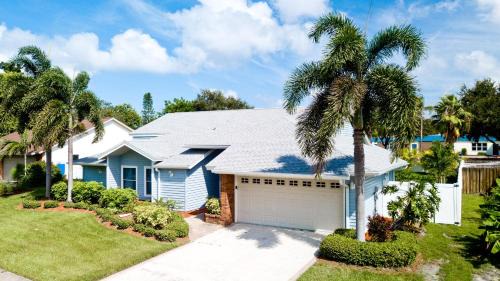 Palma Sola House | Endless Summer