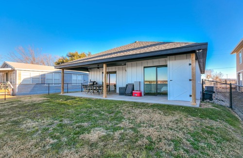 San Angelo House | Endless Summer