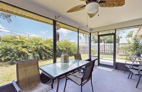 Sebastian Highlands House | Endless Summer
