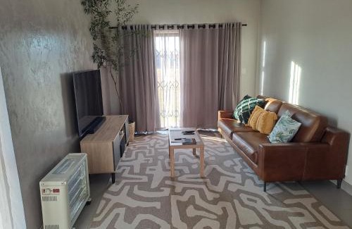 Bloemfontein Villa | Endon Cottage