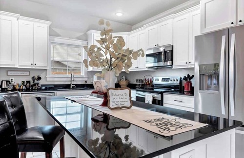 Siloam Springs House | Endura Park Escape Su