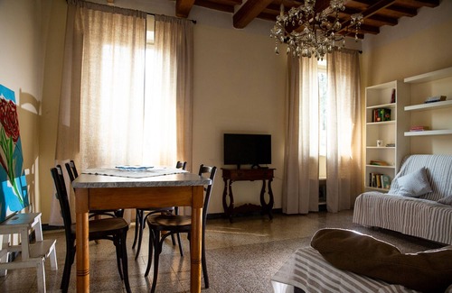 Pistoia Apartment | Enea's house in Pistoia