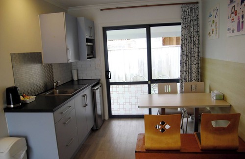 Papamoa Beach Hotel | Energy Motor Lodge