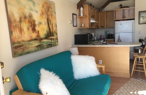 Newfield Bed & Breakfast | Enfield Manor