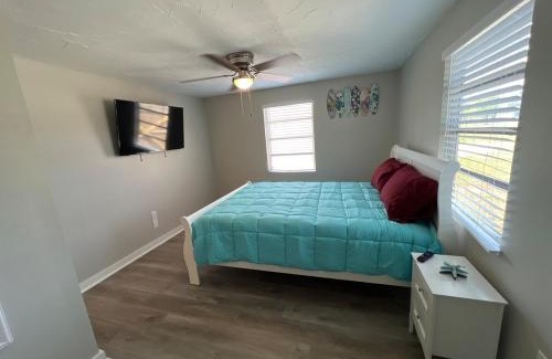 Englewood South House | Englewood Beach Bungalow