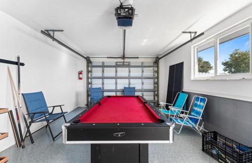 Englewood South House | Englewood Escape 3BR Canal Front with Pool