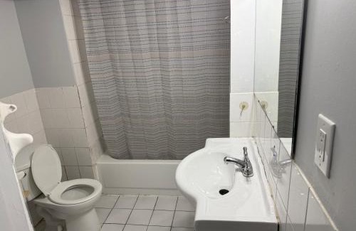 Bramalea Apartment | English Walkout Basement Private Entrance