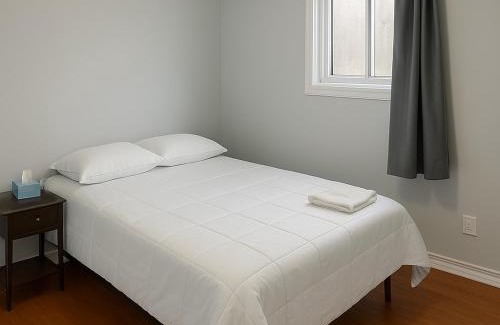 Bramalea Apartment | English Walkout Basement Private Entrance